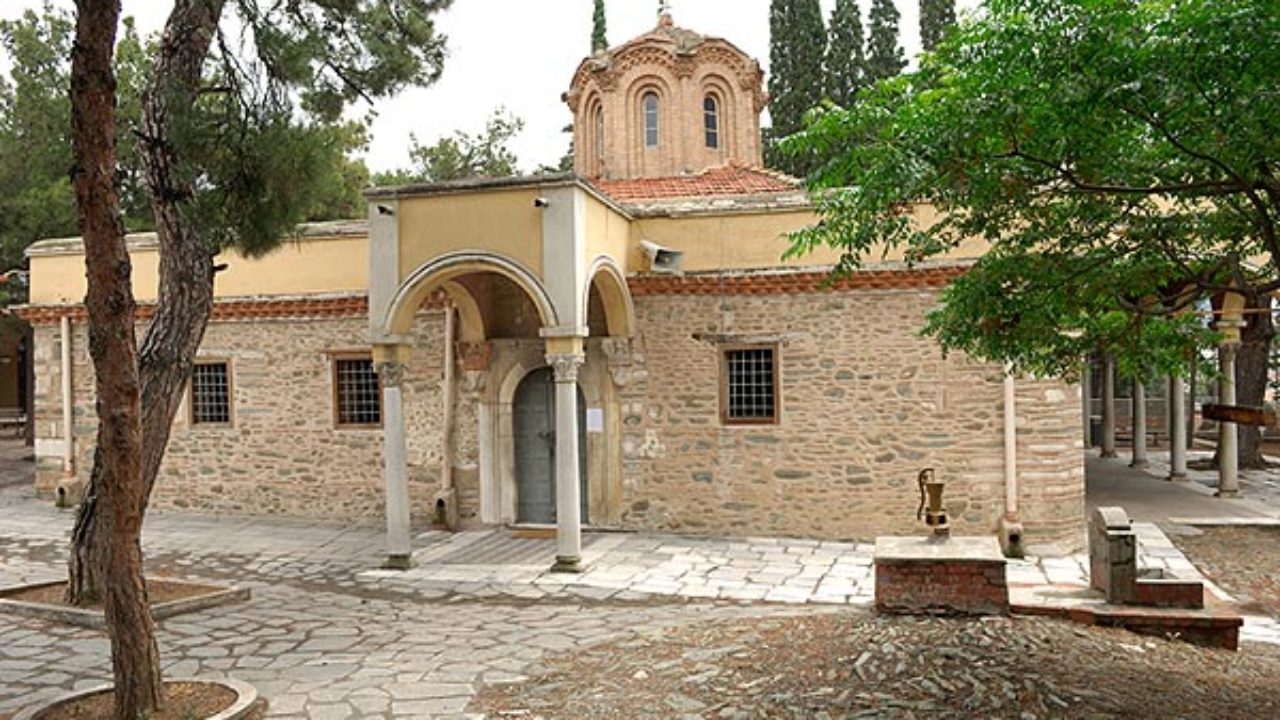 Βλατάδων, η μόνη σωζόμενη βυζαντινή μονή της Θεσσαλονίκης, κιβωτός βυζαντινών χειρογράφων του Αγίου Όρους