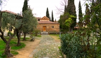 &Iota;&epsilon;&rho;ό&sigmaf; &Nu;&alpha;ό&sigmaf; &Alpha;&gamma;ί&omicron;&upsilon; &Nu;&iota;&kappa;&omicron;&lambda;ά&omicron;&upsilon; &tau;&omega;&nu; &Omicron;&rho;&phi;&alpha;&nu;ώ&nu; - thessalonikitourism